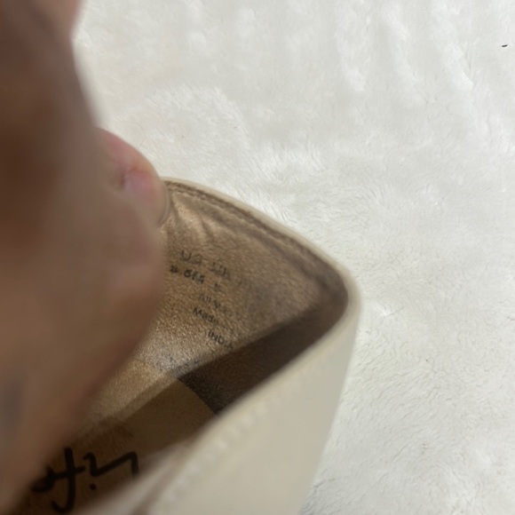 Life India Stride Almond Milk Perforated Flats with Arch Support - Picture 8 of 10